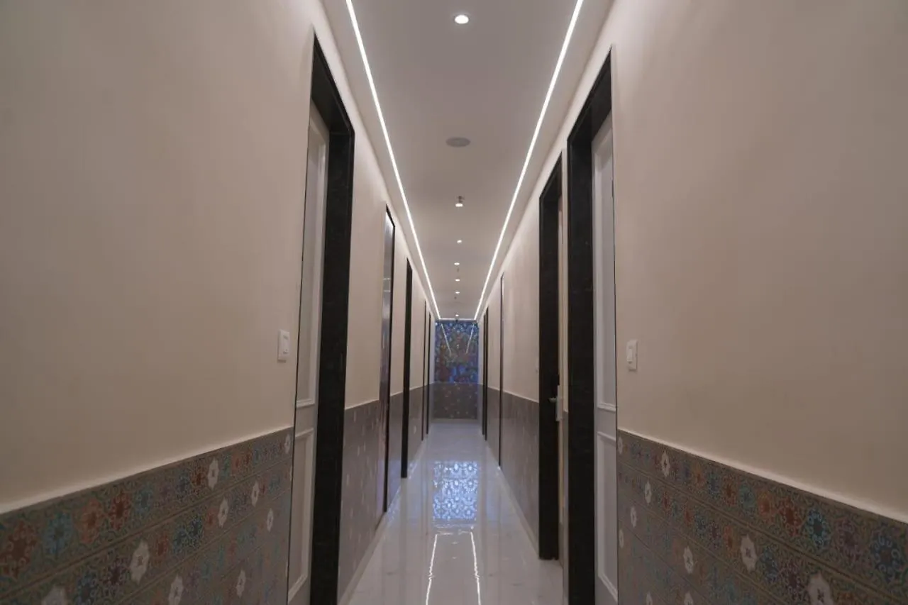 Hotel Anant Inn バラナシ