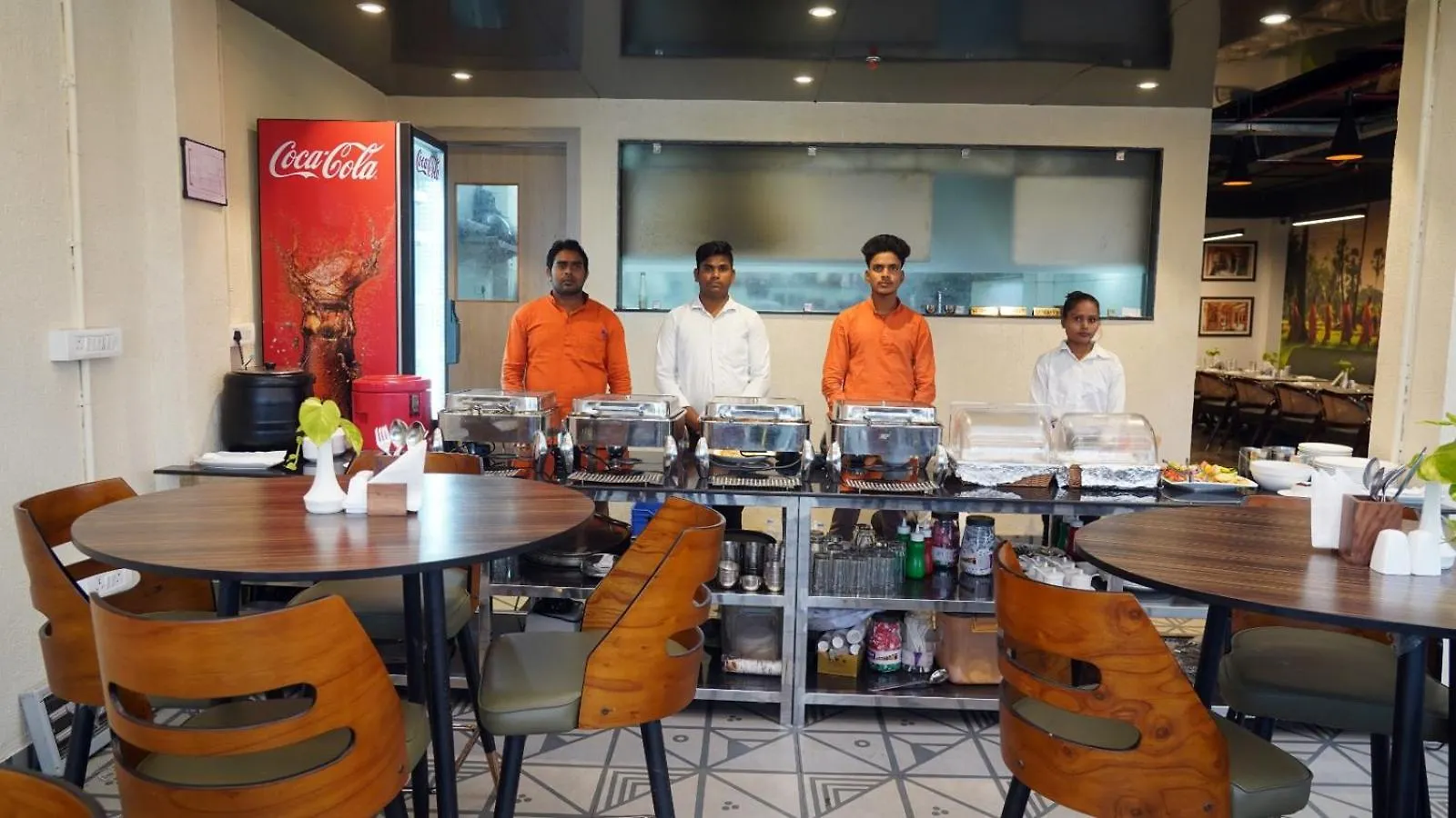 ***  Hotel Anant Inn バラナシ インド