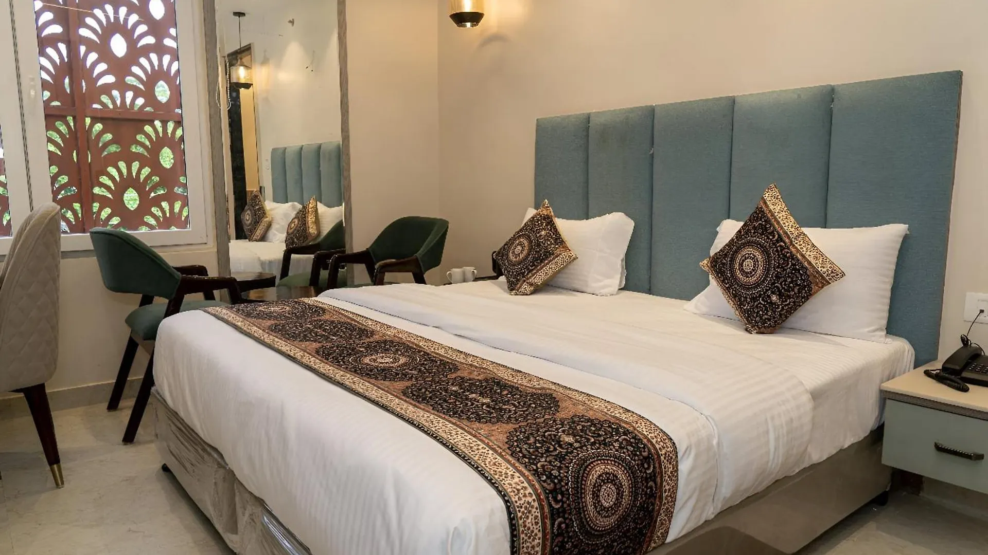 Hotel Anant Inn バラナシ